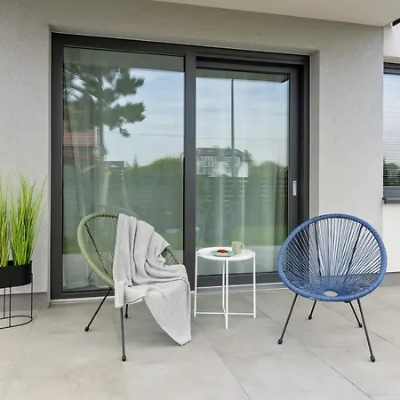 Park Apartment *
