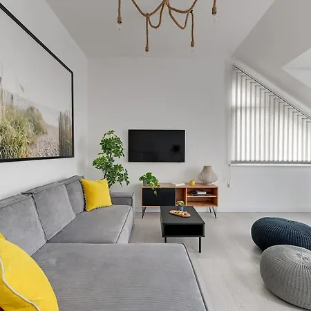 Park Apartment